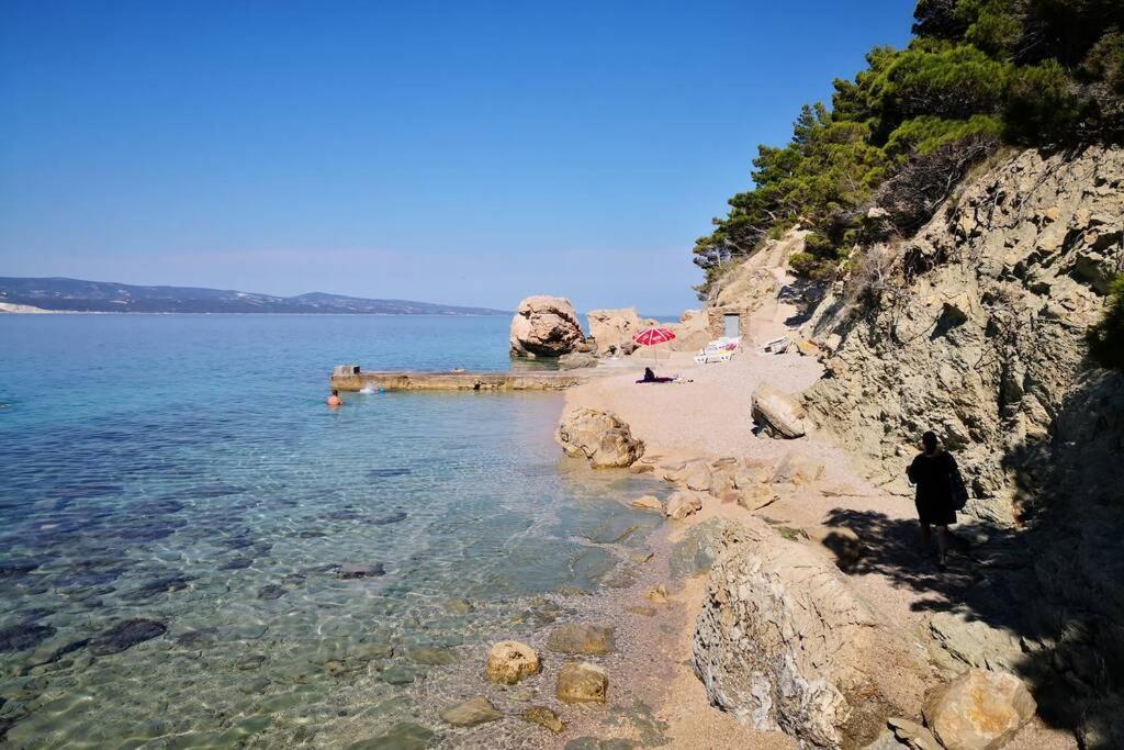 Beautiful Apartment 80 M From The Sea Marusici  Extérieur photo